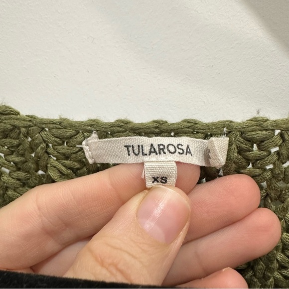 Revolve Tularosa Oversized Crocheted Olive Green V-Neck Sweater XS - Picture 4 of 9